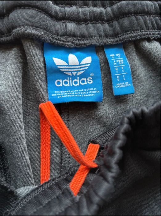 Pantaloni trening Adidas