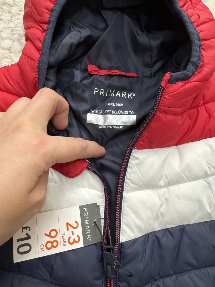 Куртка от Primark.
