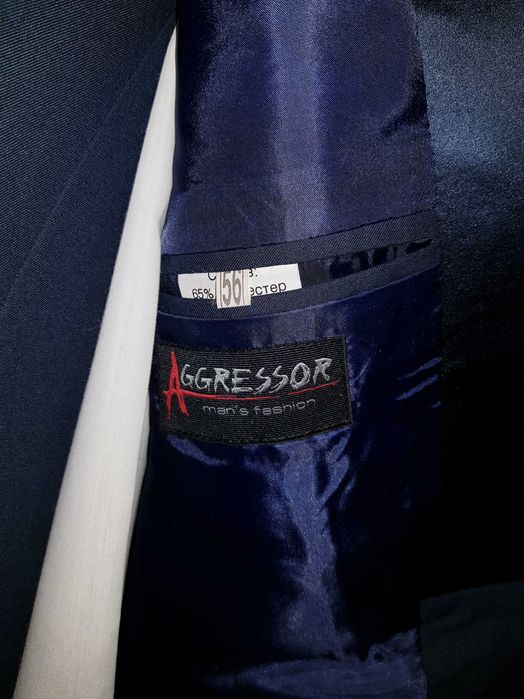 стилен тъмносин мъжки костюм Aggressor, сако гръдна 120 см, ханш 108 с