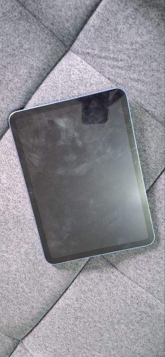 продам айпад 10 на 128 gb