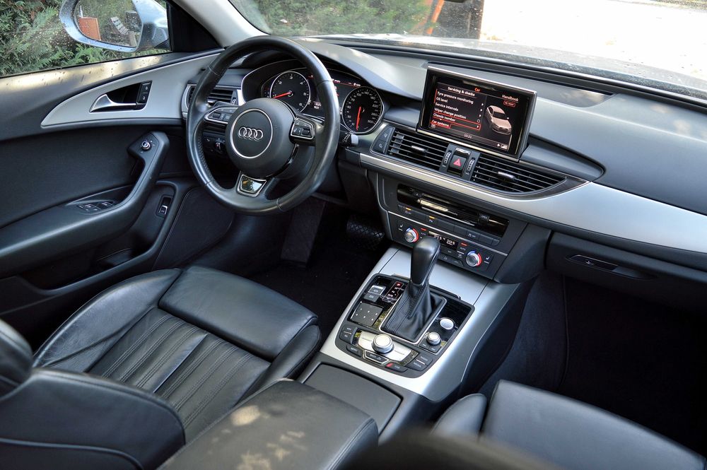 Audi A6 An 2018 S-line 2.0 Diesel Ultra 190cp,Volan incazlit,Navi mare
