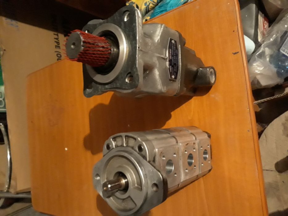 Pompe hidraulice simple , duble . triple si basculare