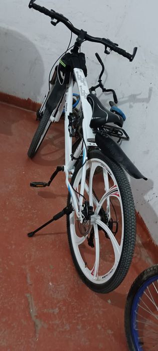 Продам Спортивный велосипед