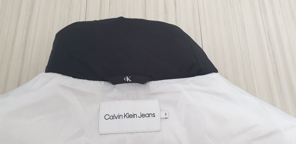 Calvin Klein Water Repellent  S НОВО! ОРИГИНАЛ! Дамско Зимно  Яке!
