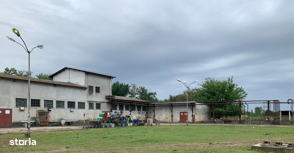 Fabrica de rasini si vopsele, utilaje - licitatie faliment