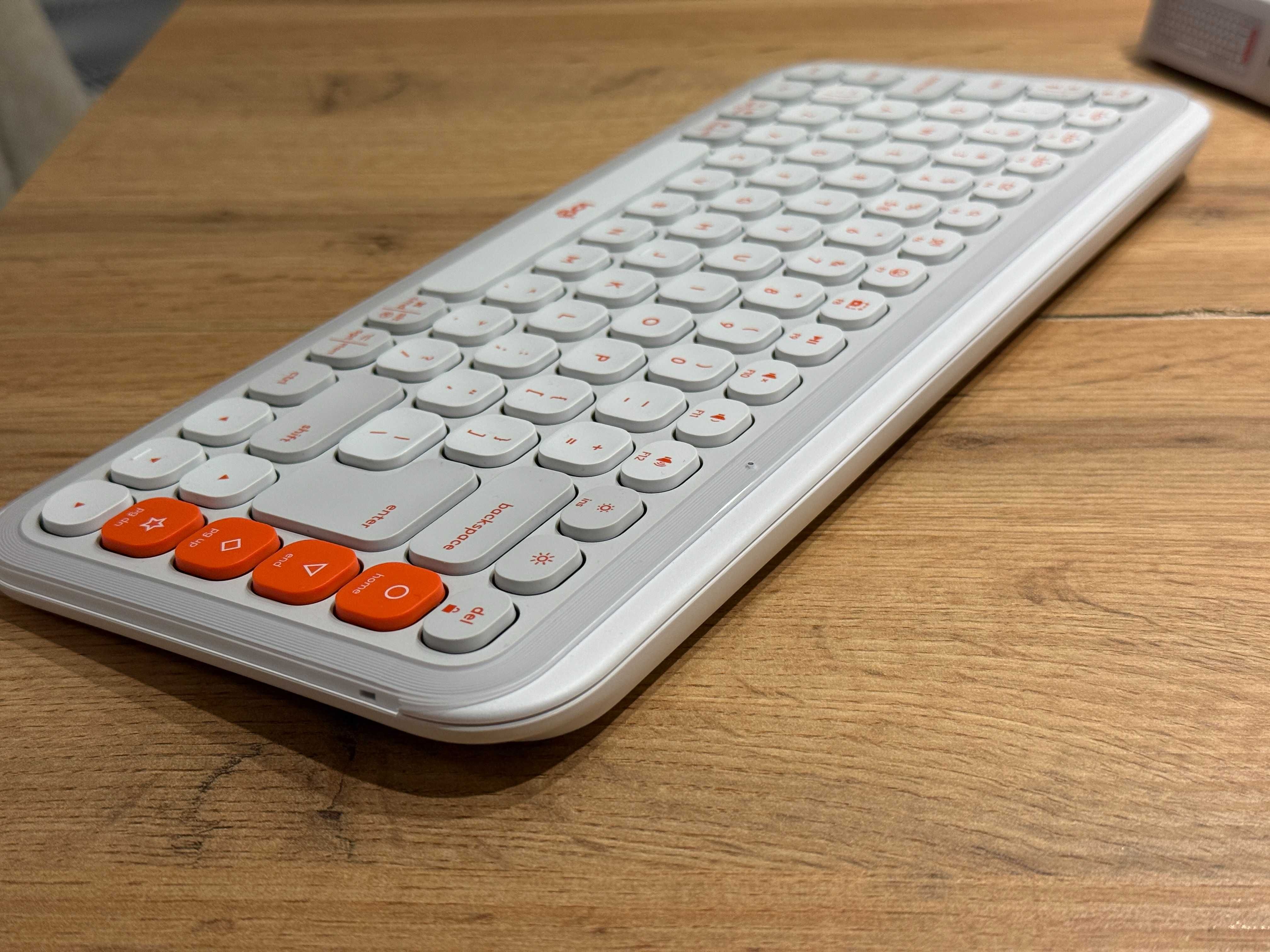 Logitech Pop Icon Keys - бяла безжична клавиатура