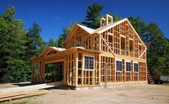 Construim case și cabane din lemn