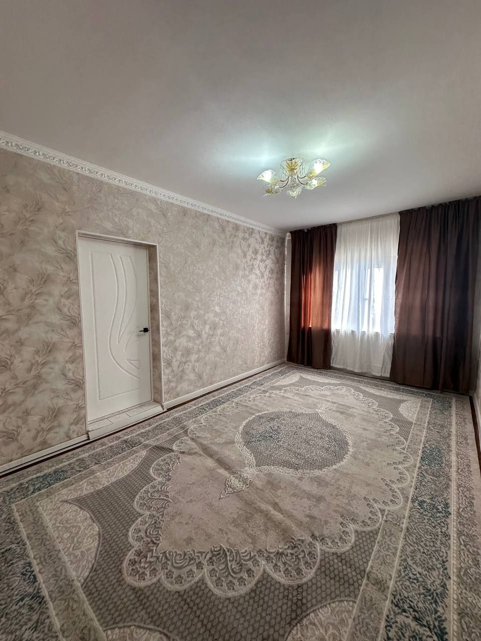 Юнусабад 14 квартал. Продается квартира 1/2/4