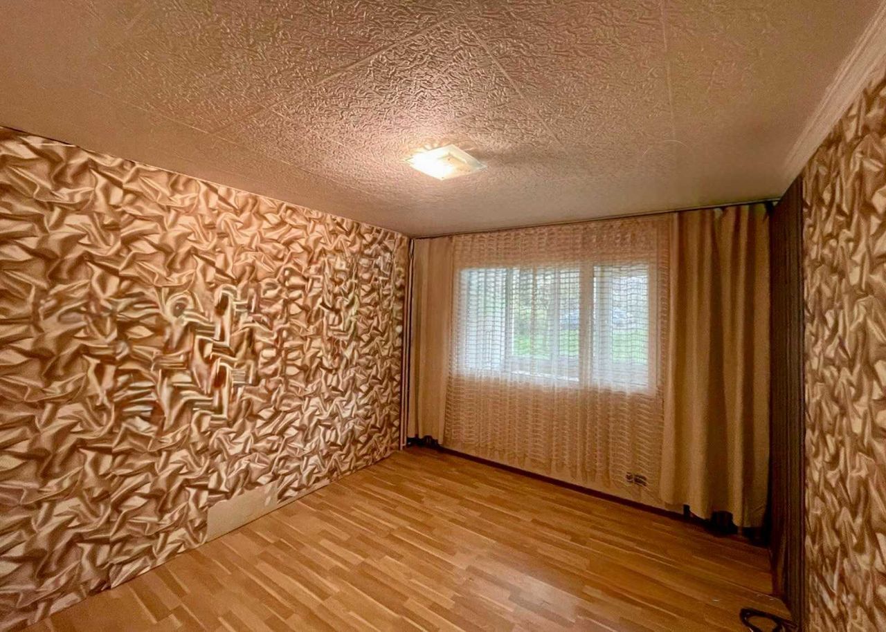 Продава се Тристаен апартамент в София, Люлин 8 - 80 кв.м за 2875 €/кв.м - Снимка #5