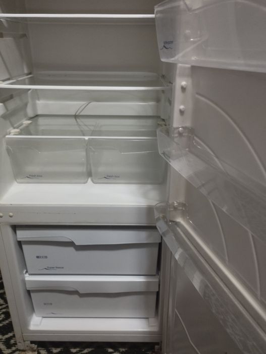 Продается холодильник Позис