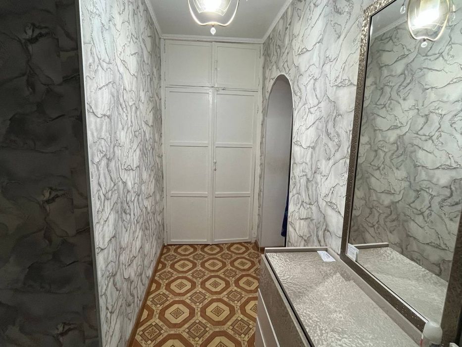 Продам 1 комнатную 1 мкр