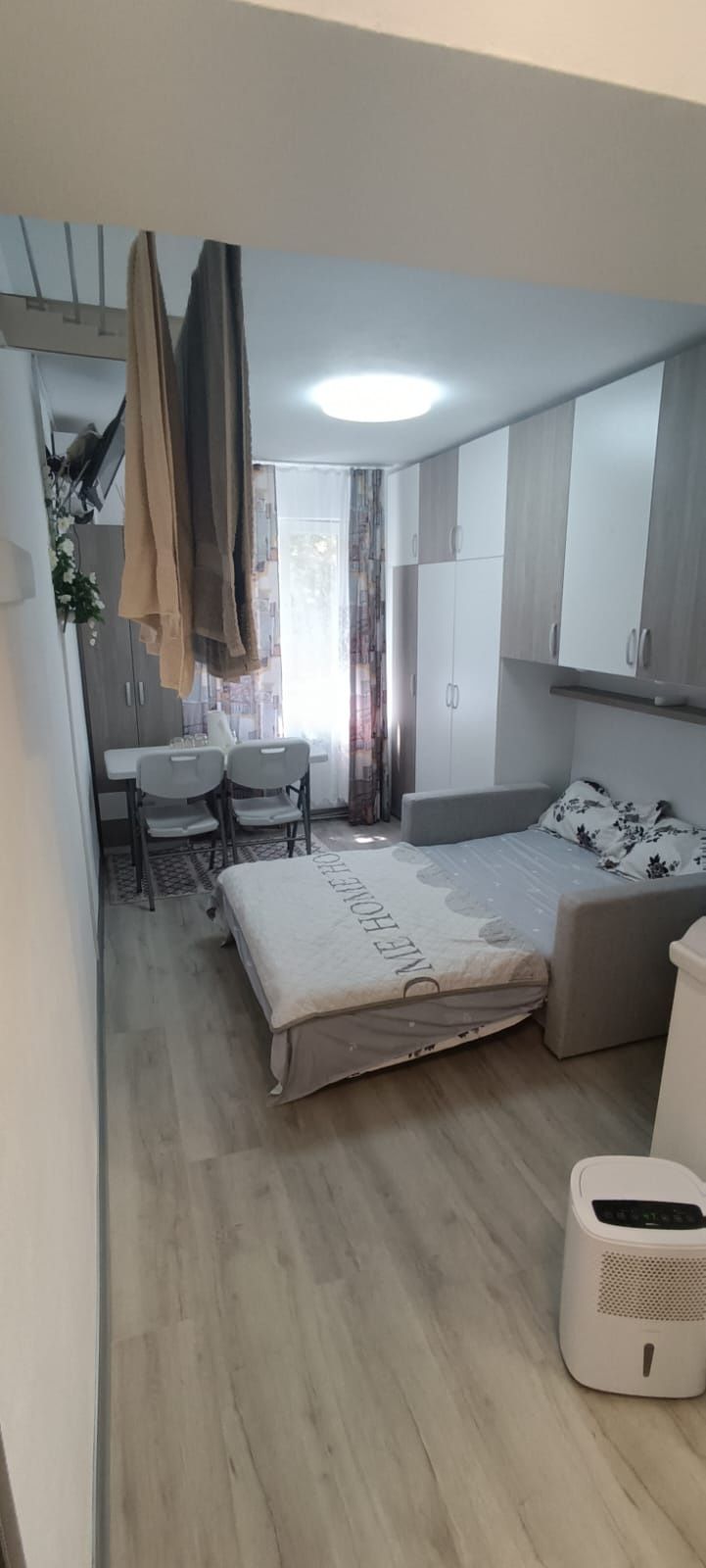 Închiriez in regim hotelier