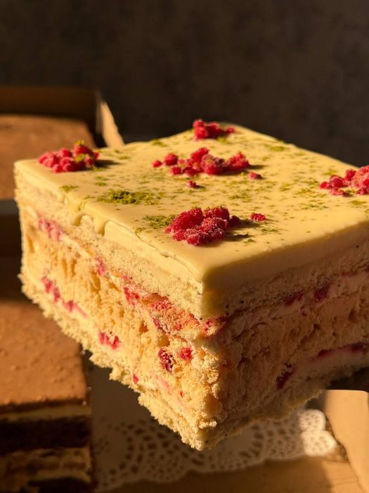 Zakaz va tayyor mahsulotlar bor