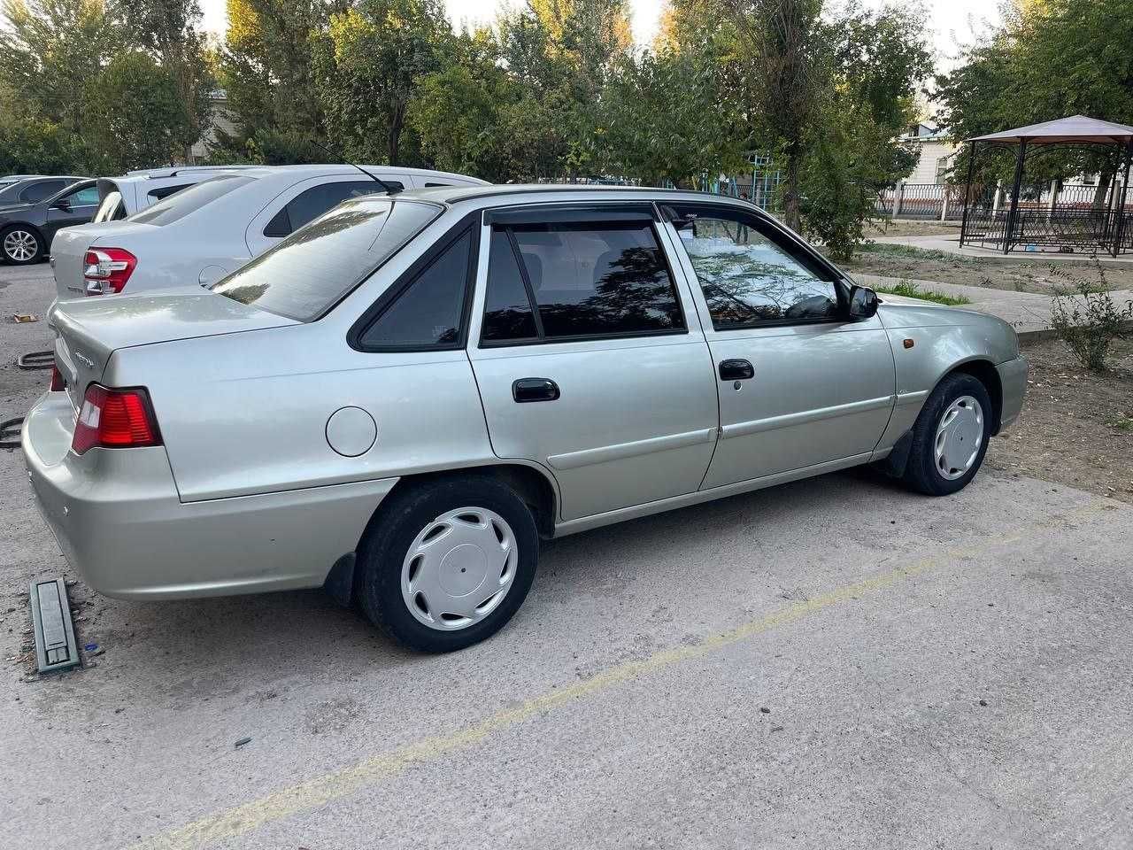 Nexia 2 dons 1.6