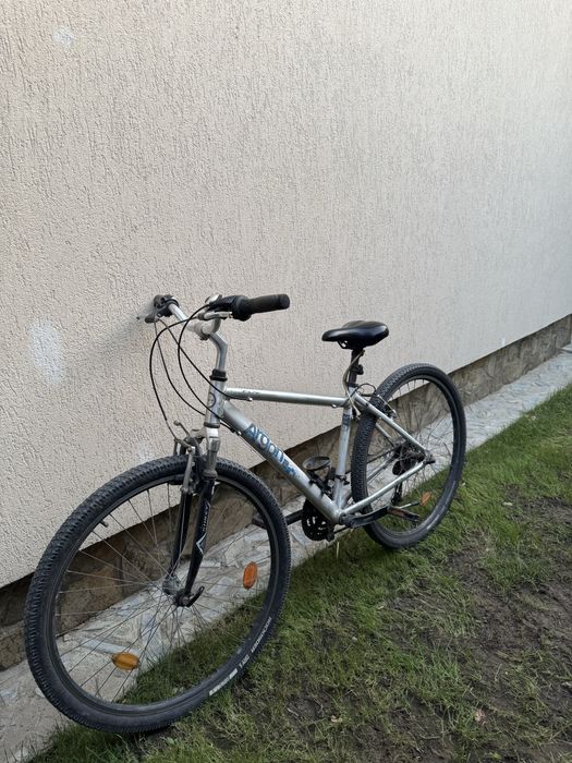 Vand 2 biciclete in stare perfecta de functionare