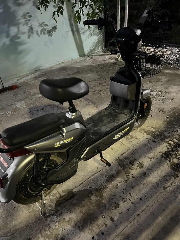 Sukuter 18+ 220$