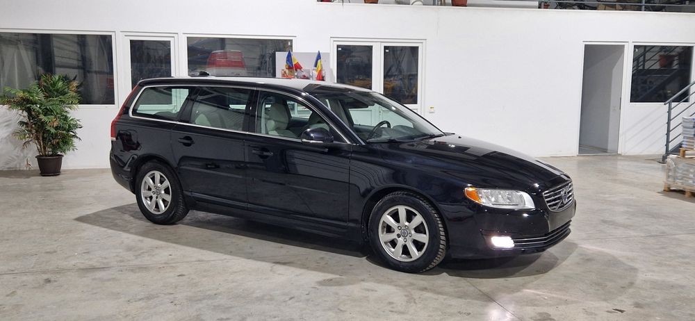 Volvo V70 • 1.6 Diesel • Automat • 2014 • Unic Proprietar Olanda