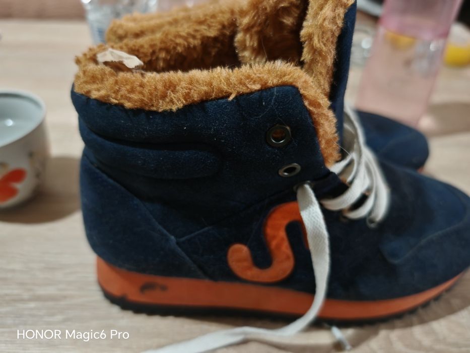 Дамски зимни обувки