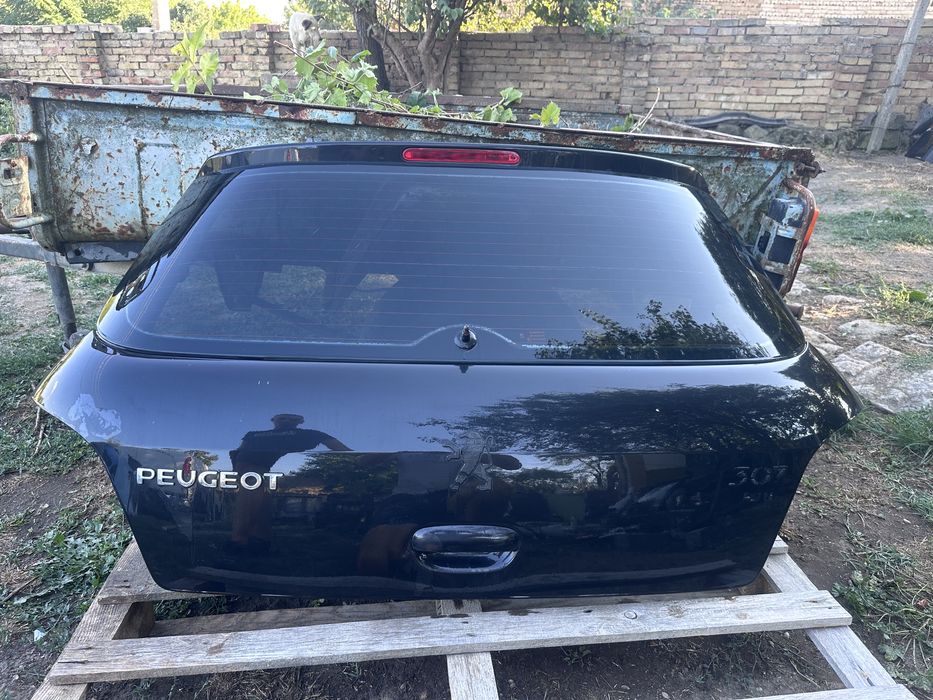 Задна врата/Багажник Пежо 307