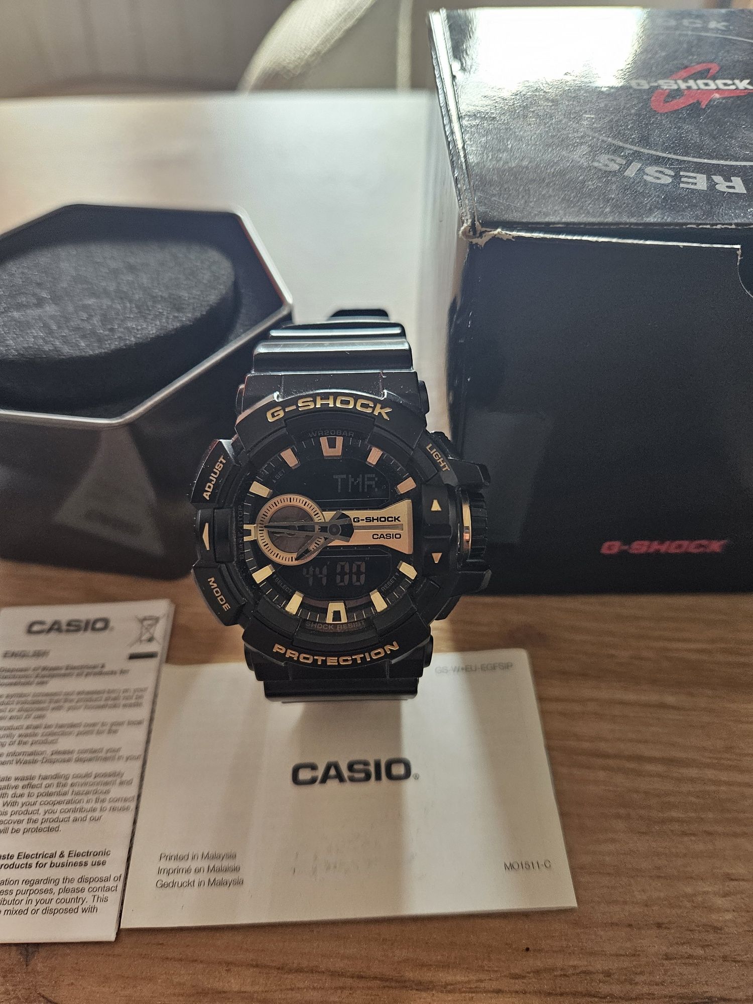 Часовник Casio G-SHOCK