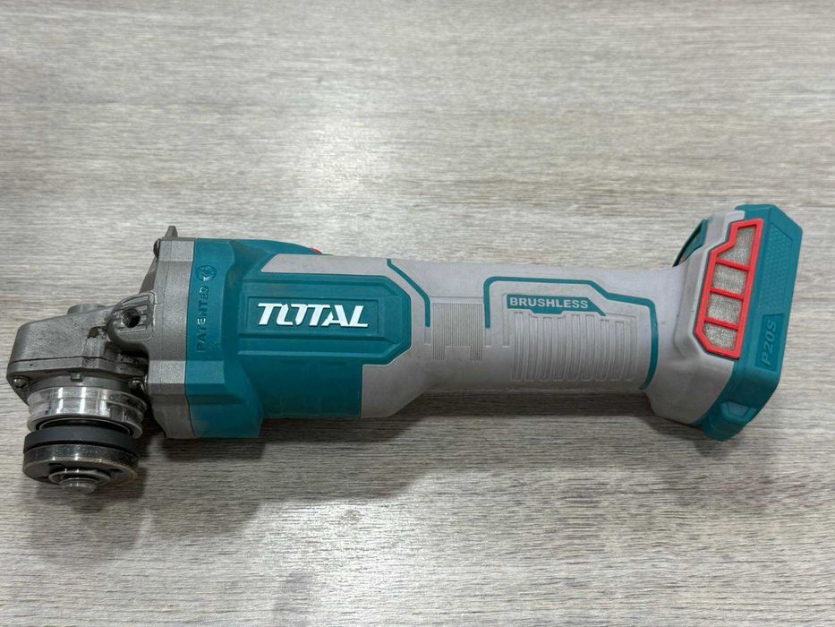 Акумулаторен ъглошлайф TOTAL Industrial 20V