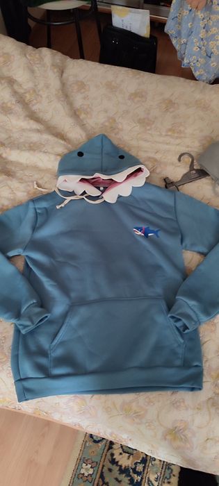Худи новый с капюшоном в виде акулы