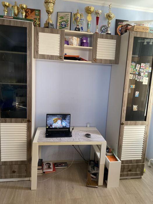 Продам шкаф для одежды и вещей