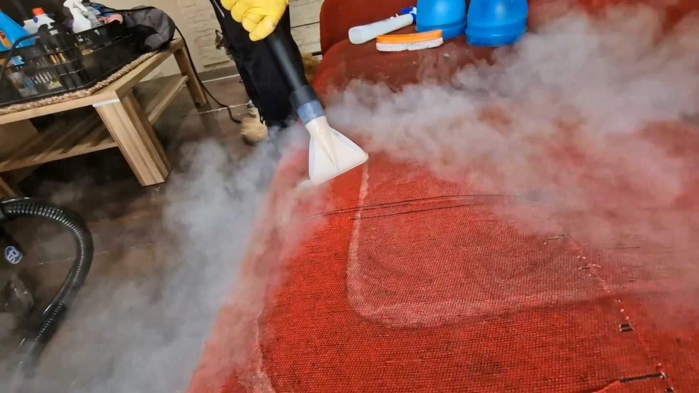 Curatare Tapiterie Auto cu aburi ,Spalare Cu ABuri Canapele Saltele