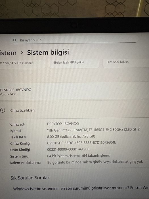 Dell core i7 11 th vostro 14 3000 / 2.80 Ghz