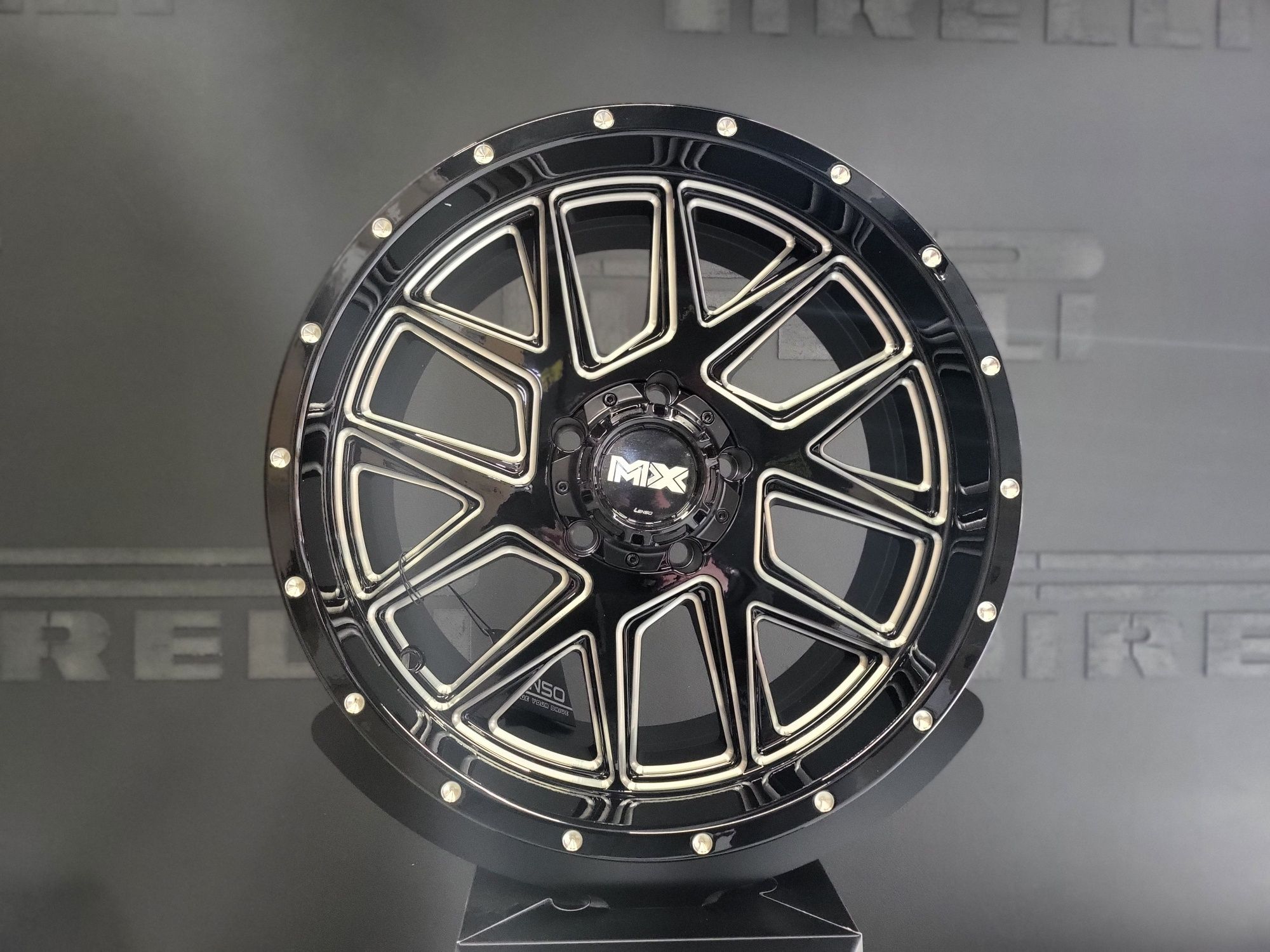 18цола 5х127 Jeep Lenso Wrangler