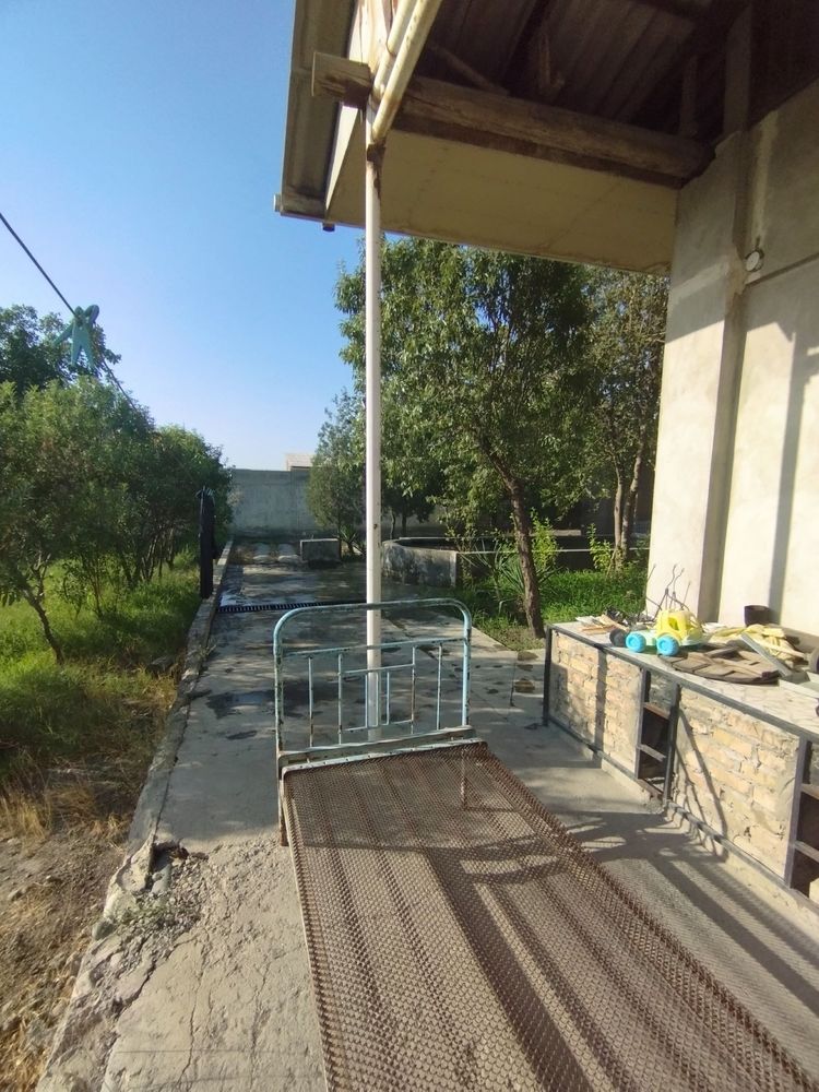 Quqon Garadokda Hovli (6 sotix)
