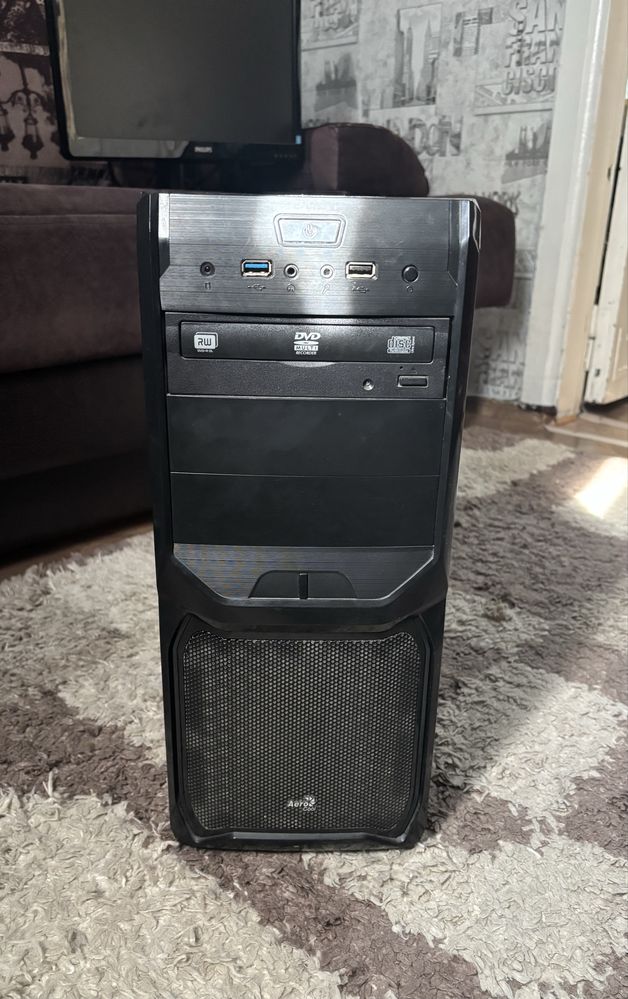 Корпус + дисковод AeroCool V3X Black Edition