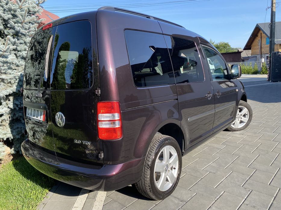 VW Caddy Life Family 2.0-Tdi-140-Cp-Euro 5* 2-USI-Spate