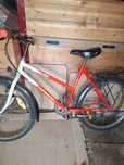 vând bicicletă champ