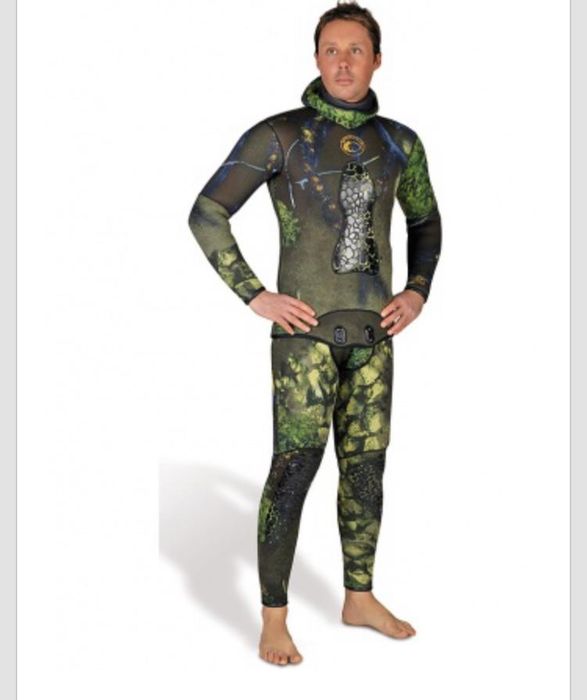 Продам новый гидрокостюм