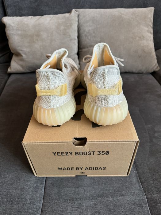 Adidas Yeezy 350 V2 Light 42