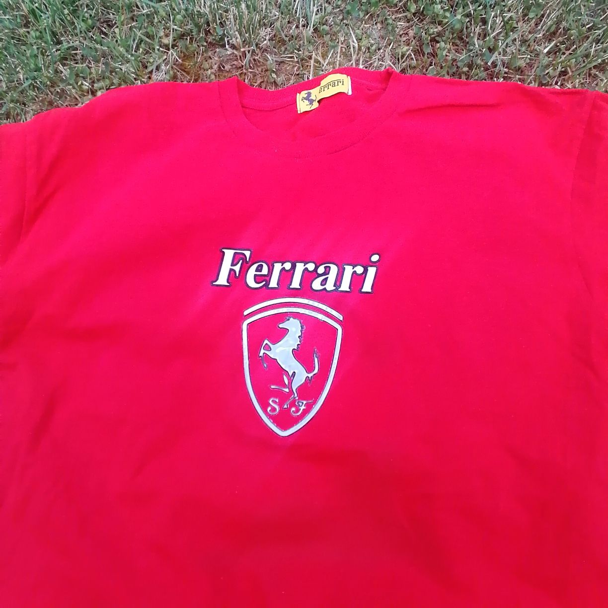 Фенски фланелки FERRARI и MERCEDES