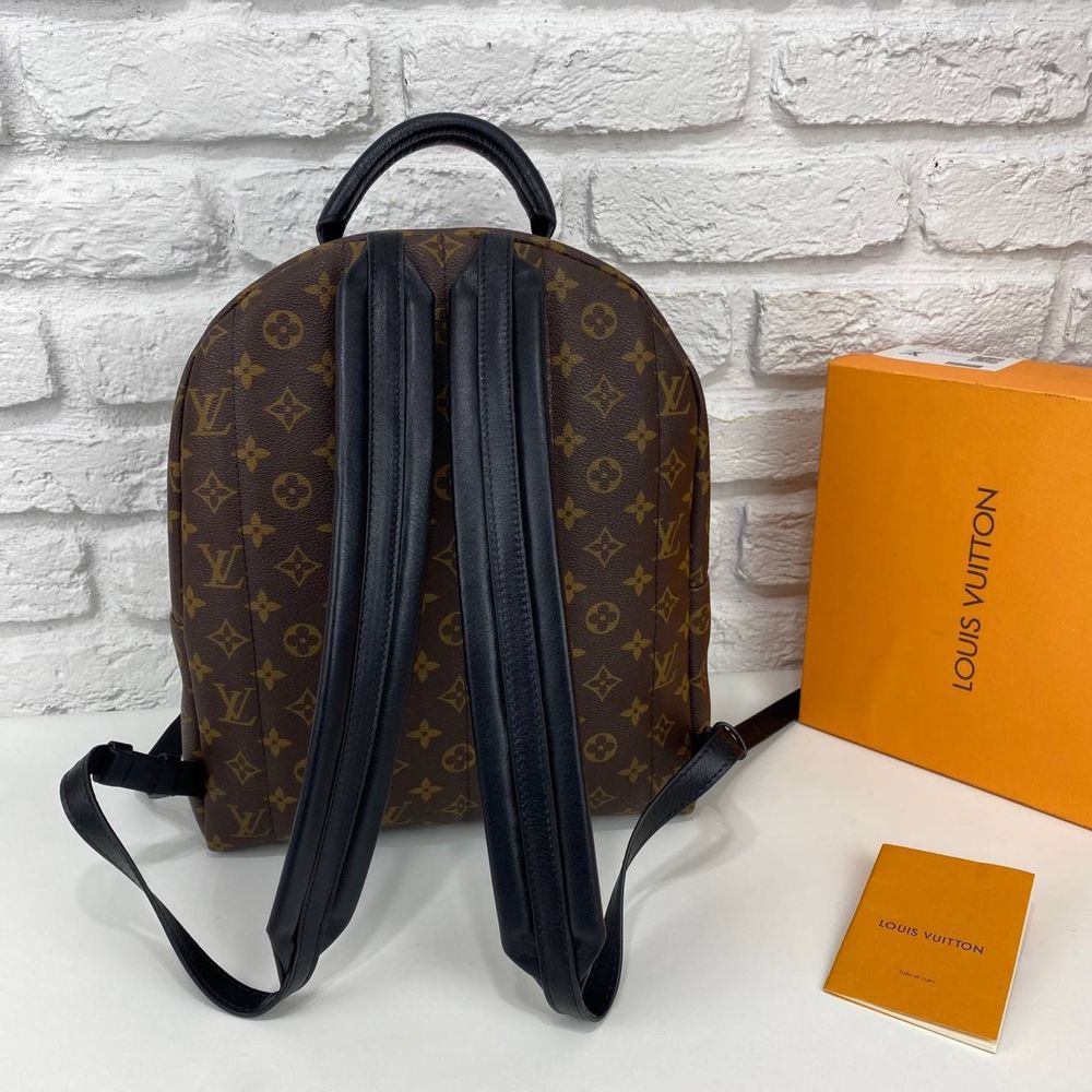 Ghiozdan Louis vuitton