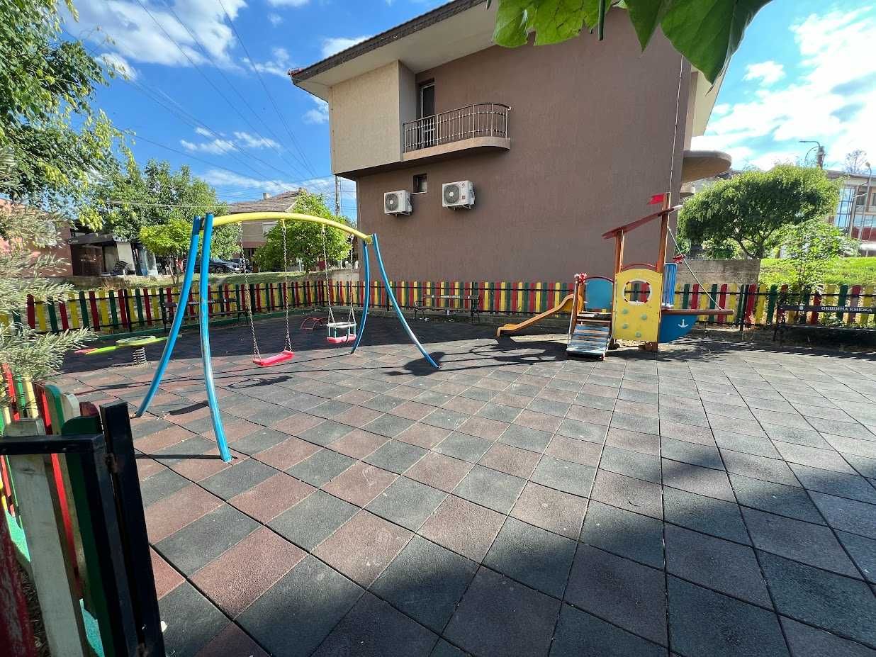 Продавам едностаен апартамент (гарсониера) 33 кв.м – Център, Кнежа