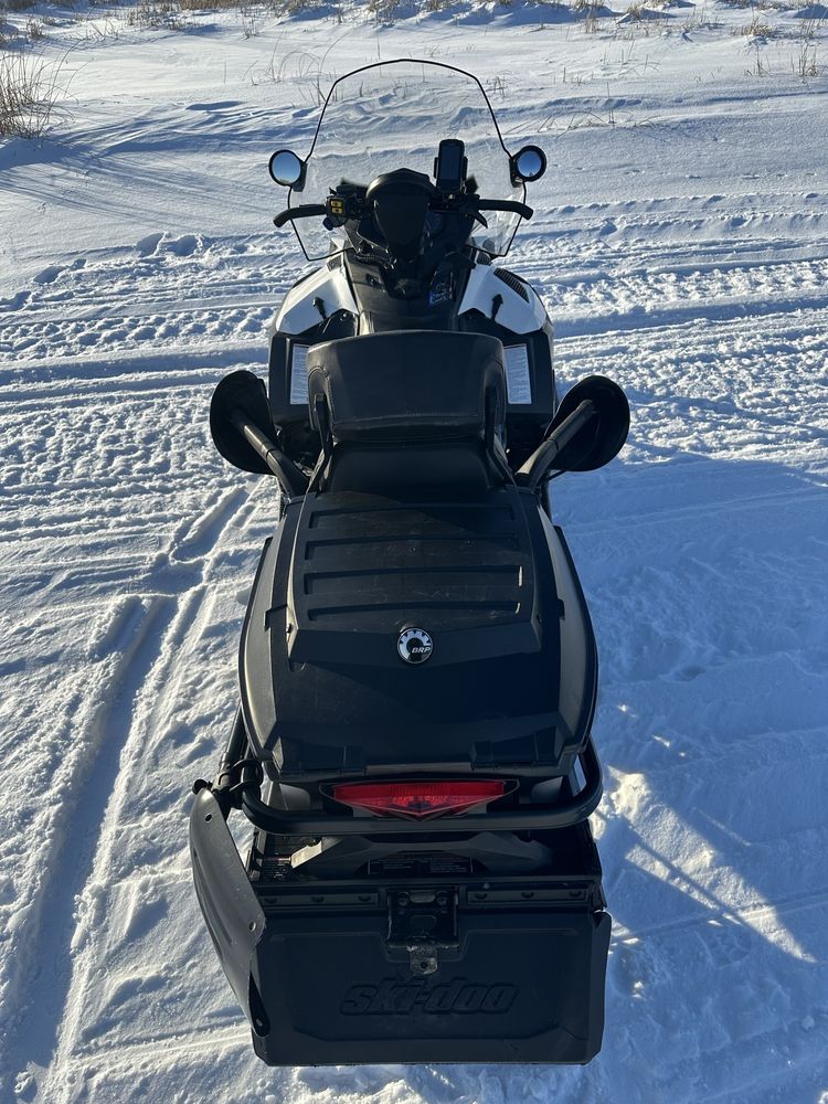 Снегоход BRP Ski doo expedition 1200