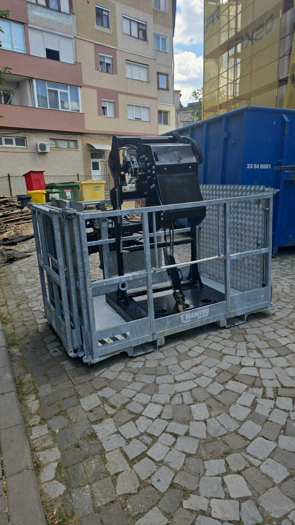 De inchiriat MANITOU