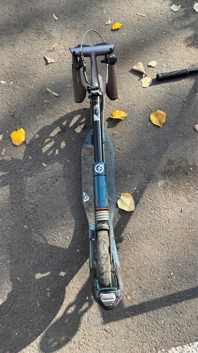 Trotineta oxelo intretinuta