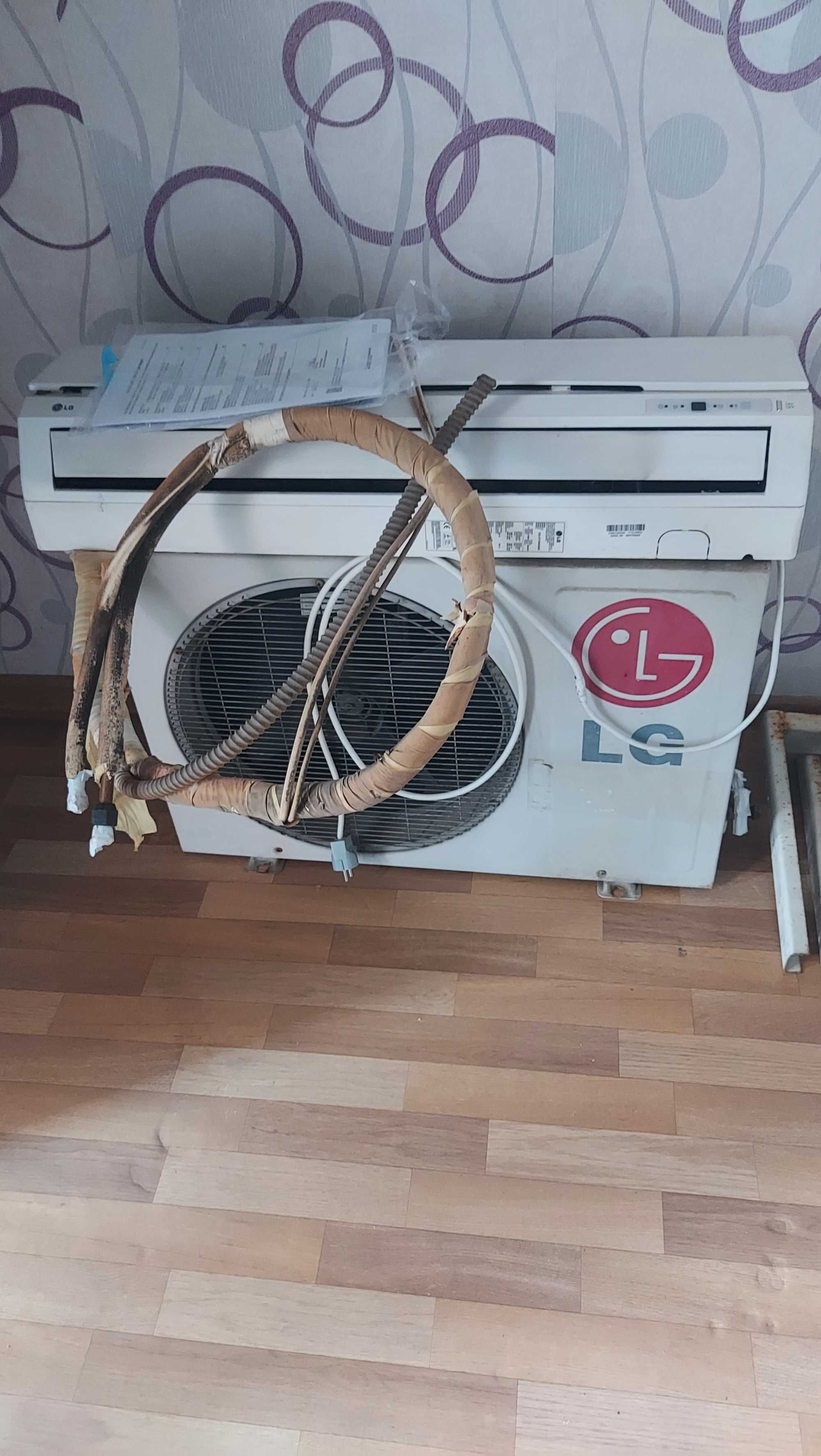 Климатик LG KS-H1264DA0