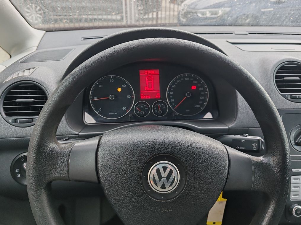 Vând VW Caddy 1,9 Tdi 5 Locuri imp Germania