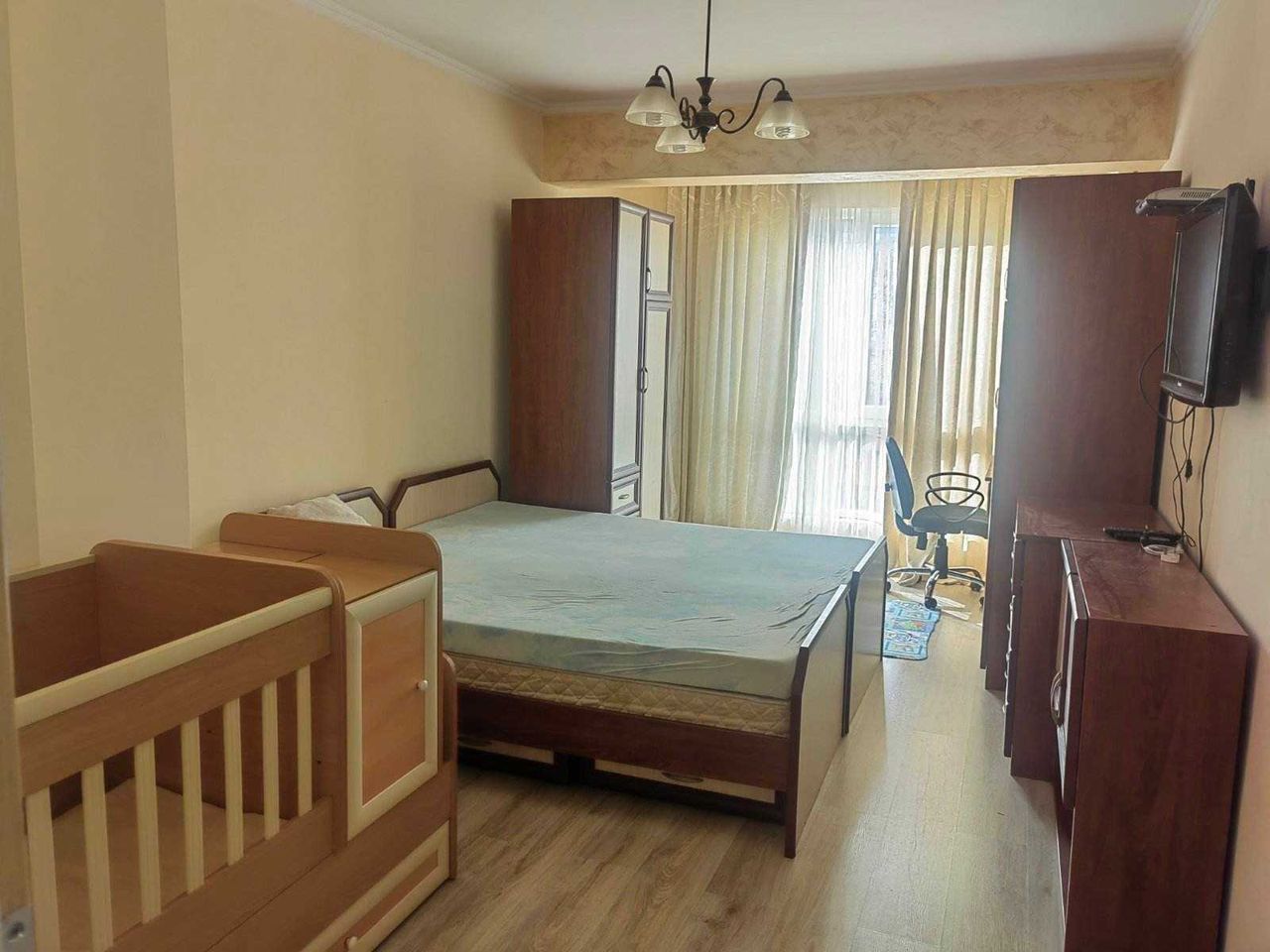 Продава се Тристаен апартамент в Несебър - 93 кв.м за 1081 €/кв.м - Снимка #3