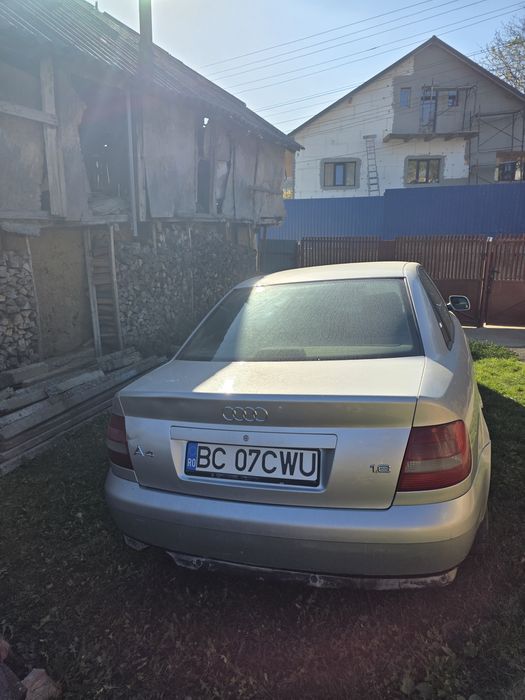 Audi A4 1.6 benzina – An 2000 – 231.000 km reali