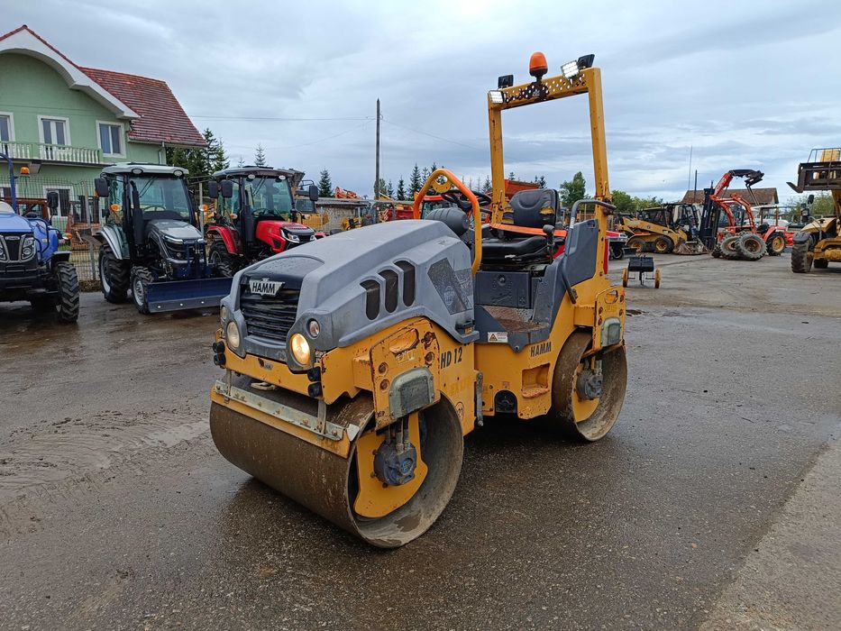 Cilindru  compactor 3.5 tone Hamm HD 12VV, 2014