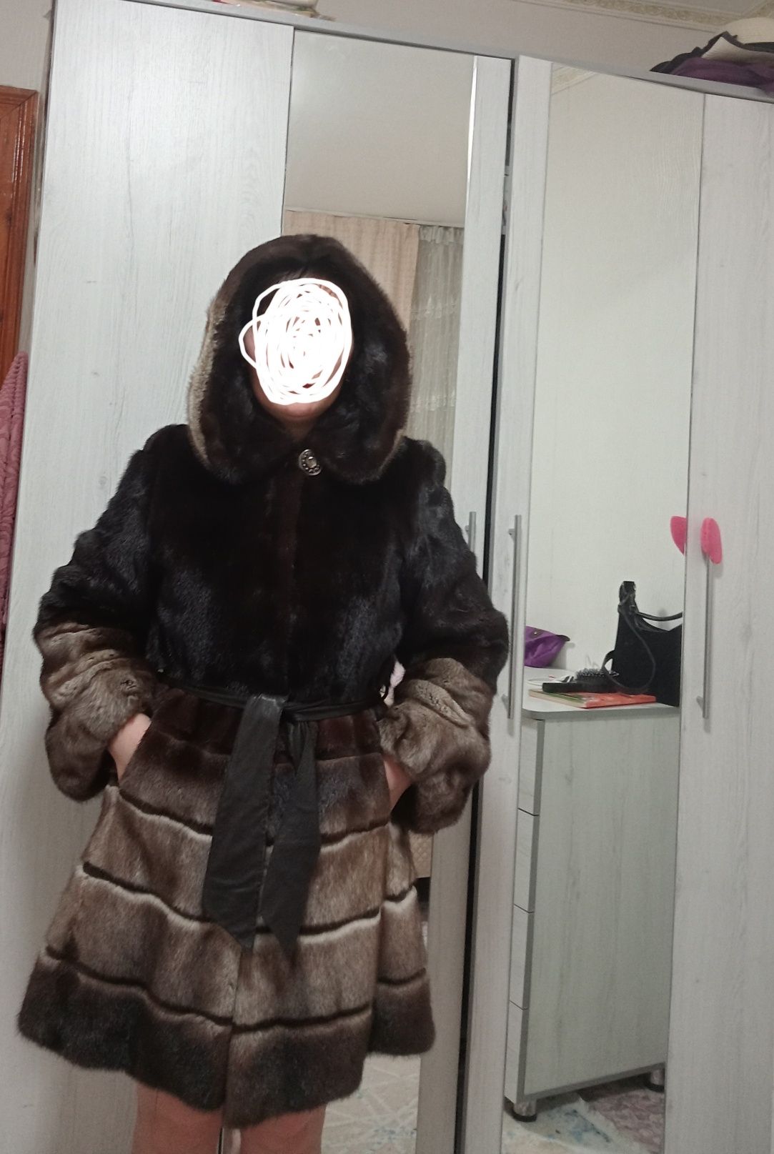 Продам норковую шубу