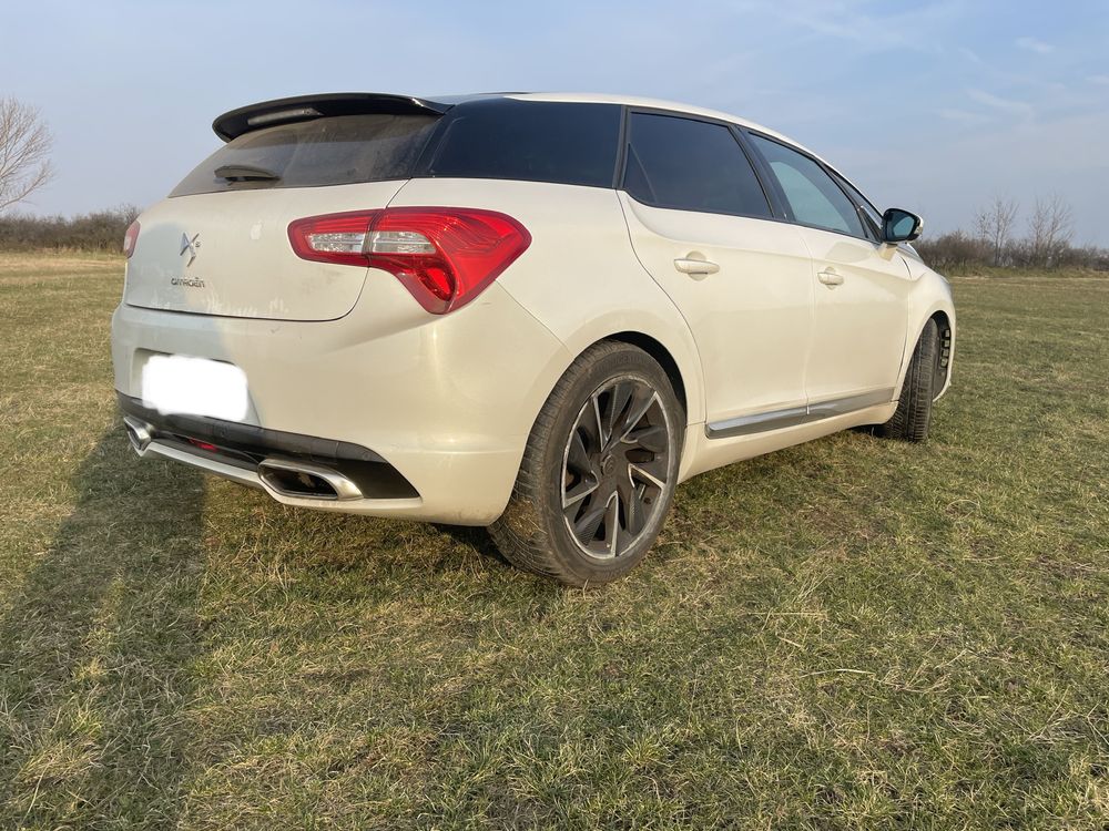 Citroen DS5 2012