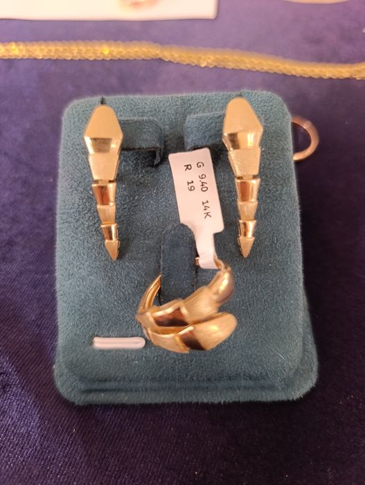 Тилла зирак, Золотые серьги, Проба 585,